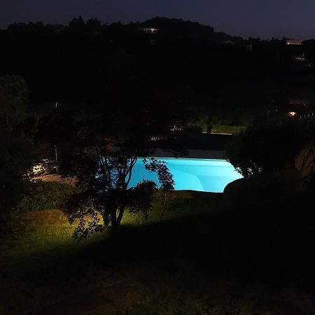 Appartamento Stropea Con Giardino Privato E Piscina โซยาโน เดล ลาโก ภายนอก รูปภาพ