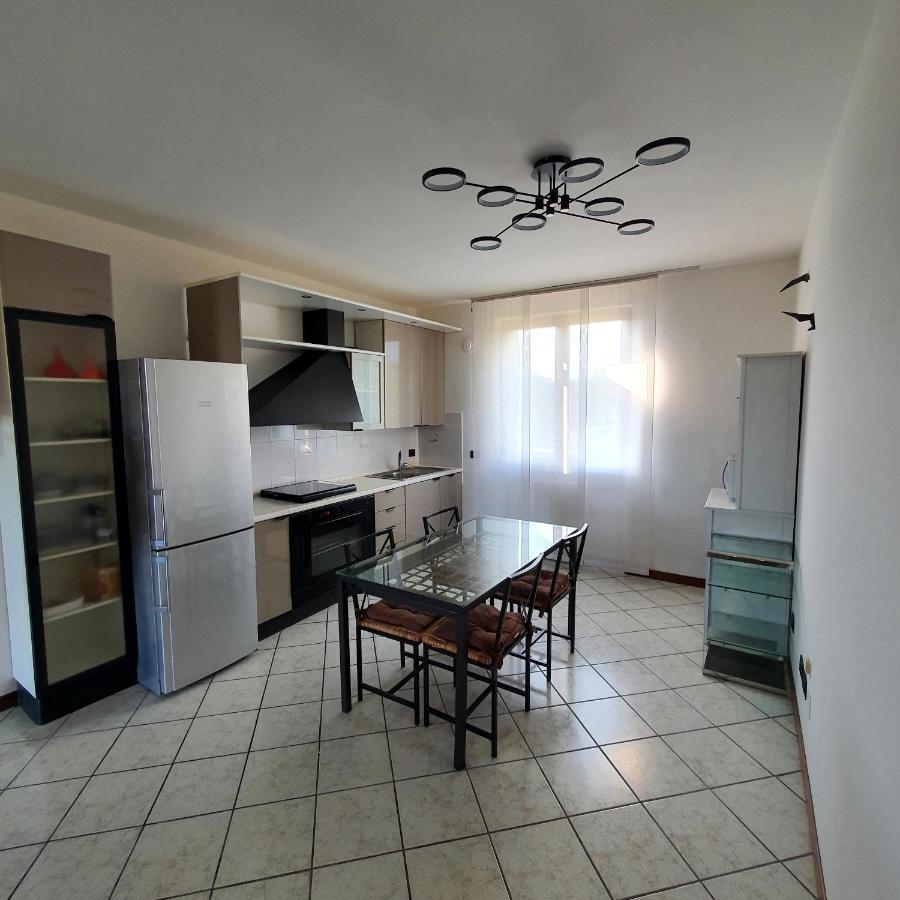 Appartamento Stropea Con Giardino Privato E Piscina โซยาโน เดล ลาโก ภายนอก รูปภาพ