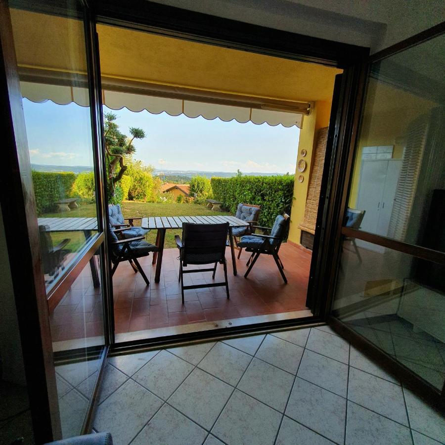 Appartamento Stropea Con Giardino Privato E Piscina โซยาโน เดล ลาโก ภายนอก รูปภาพ