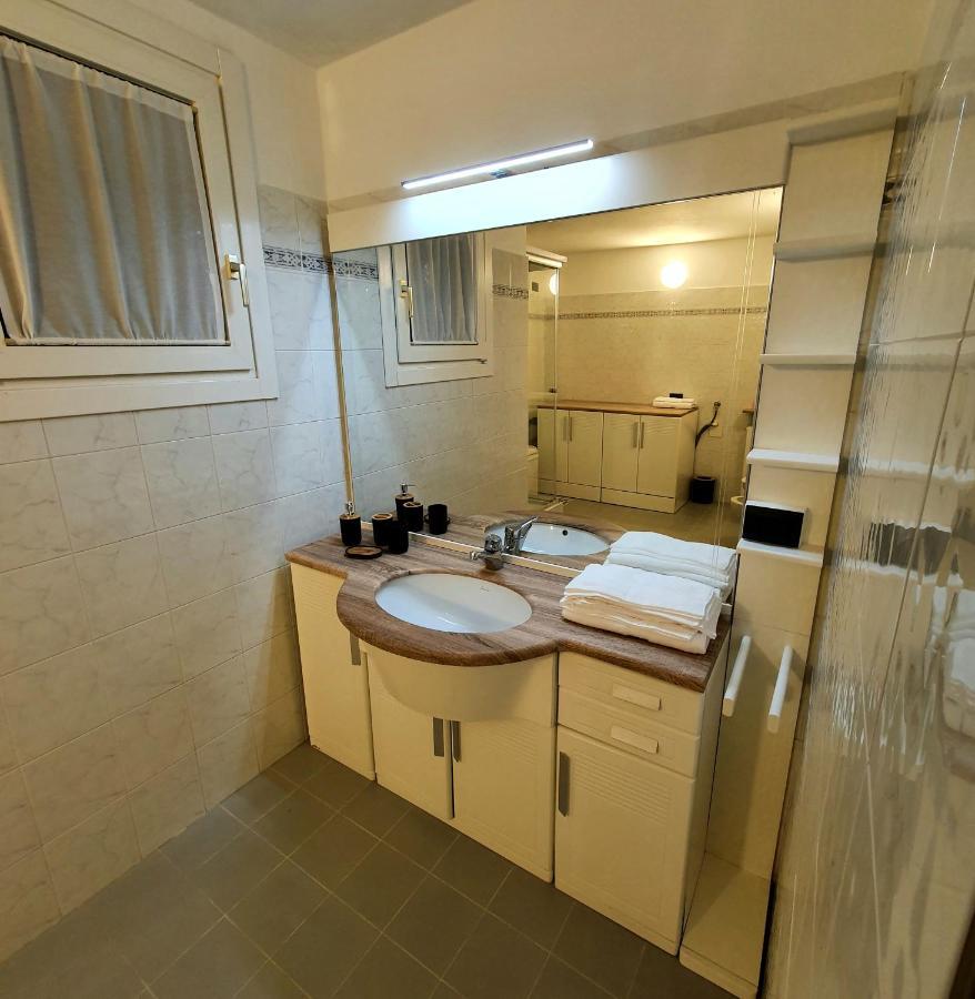 Appartamento Stropea Con Giardino Privato E Piscina โซยาโน เดล ลาโก ภายนอก รูปภาพ